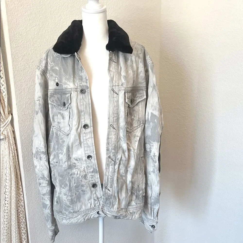 Akoo Light Gray Acid Washed and Paint Splatter Design Denim Jacket ~ Size XL